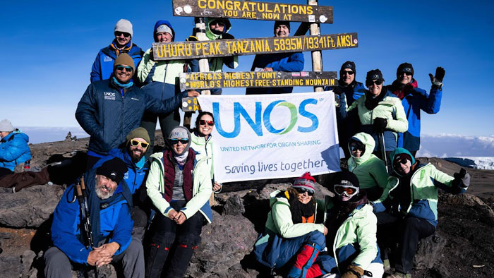 Climbing to the roof of the world, a team of living donors finds strength in each other